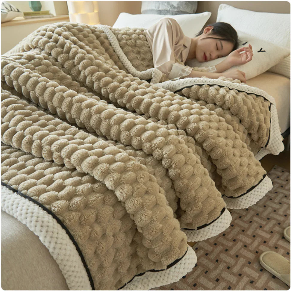 Style Loft Collection Ultra-Plush Coral Flannel Insulated Thermal Blanket