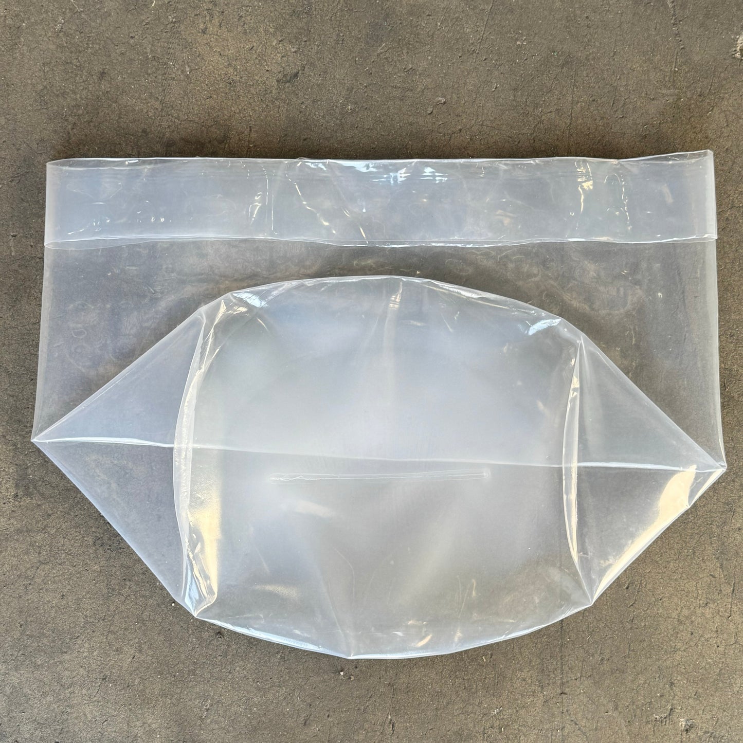 HERFELD GMBH & CO (2 PACK) Heavy Duty Bucket Liner W/ Sz 21” W x 22” H Clear Plastic Bag