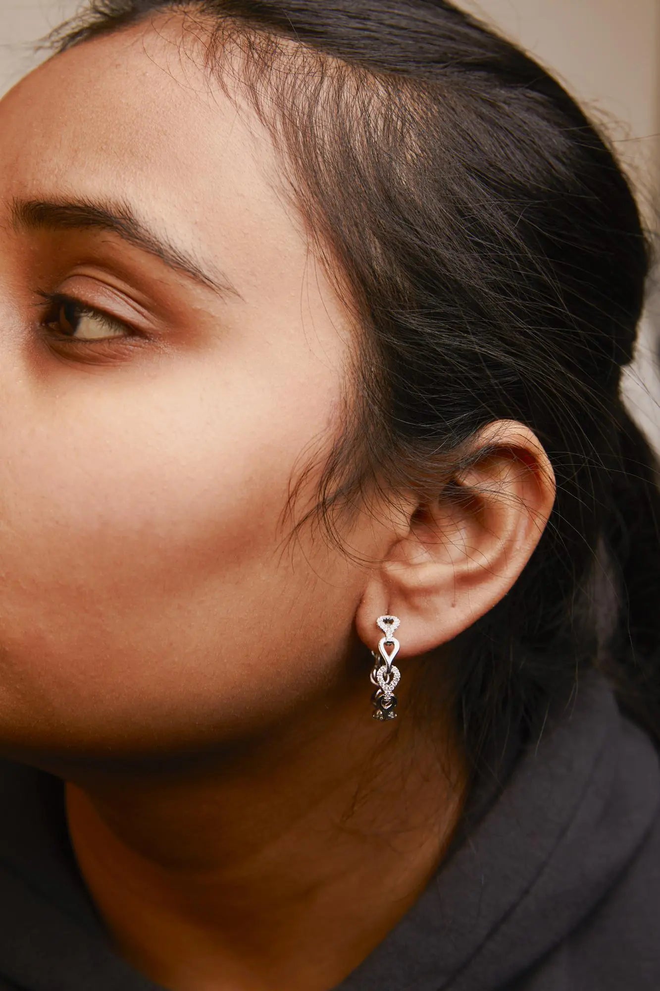 Style Loft Collection Open Link 14K White Gold 1/2 Ctw Diamond Hoop Earrings (G-H Color, SI1-SI2 Clarity)