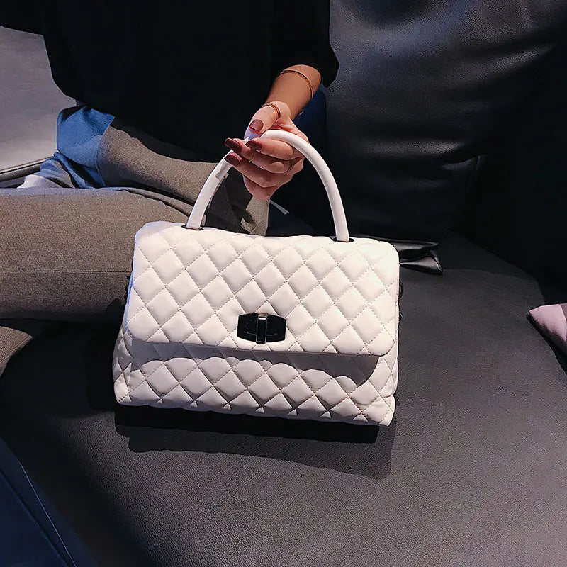 Style Loft Collection Diamond Quilted Chain Bag