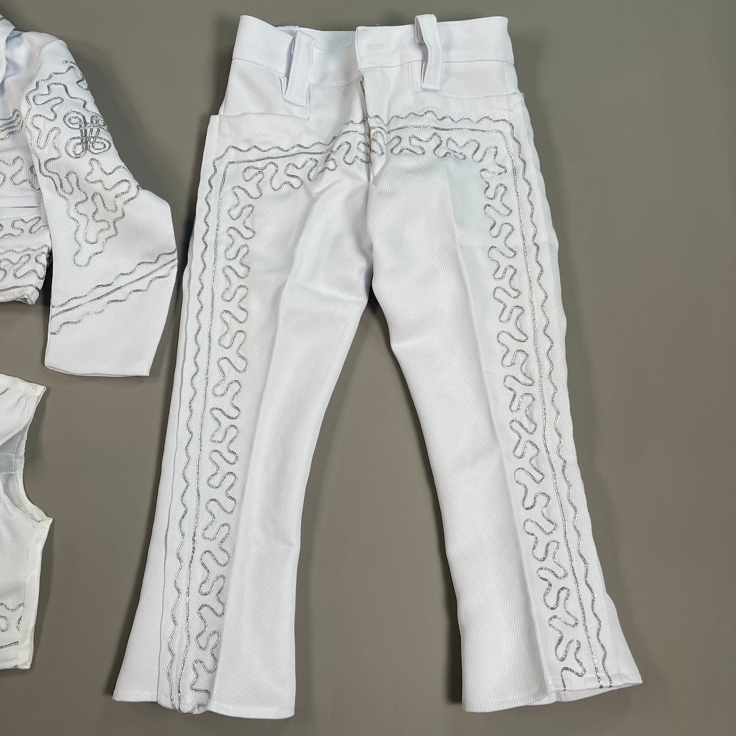 Mexican Mariachi Charro 3-Piece Suit Outfit Mayo Fiesta Dance Costume Youth Sz H50 (New)