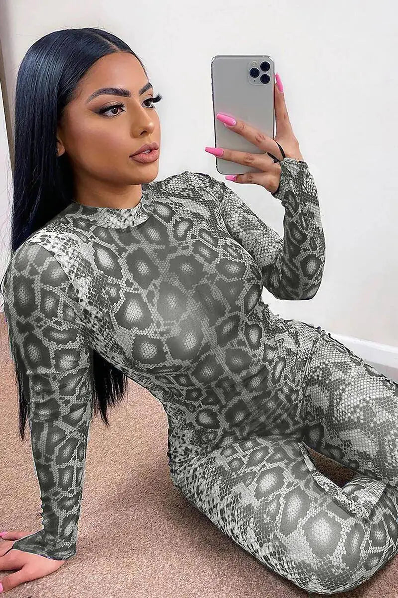 Style Loft Collection Beline Serpentine Long-Sleeve Bodysuit