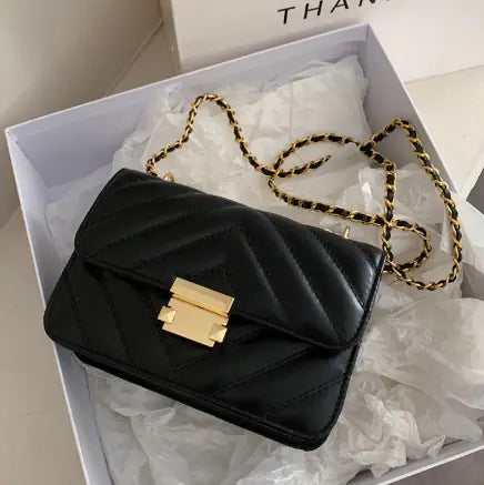Style Loft Collection Chain Strap Crossbody