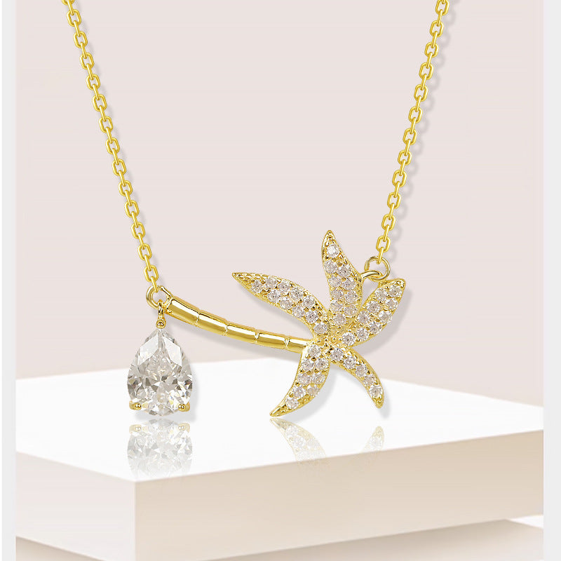 2024 New Fashion All-match Maple Leaf Necklace