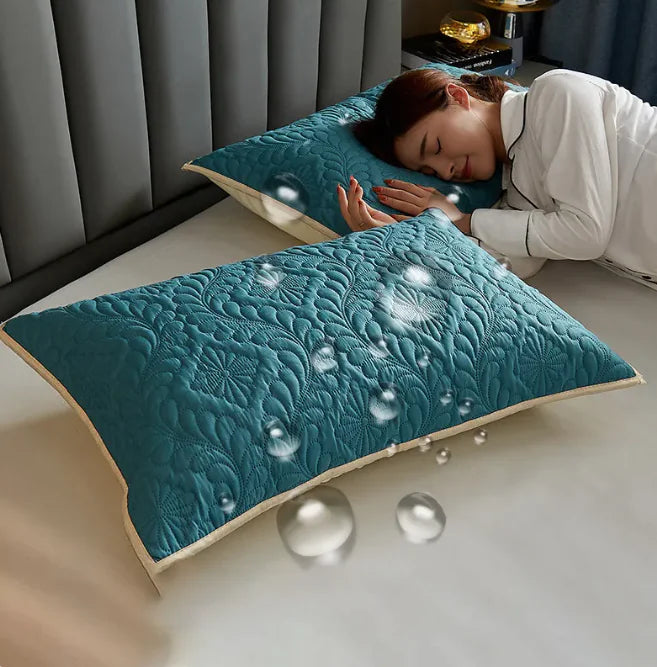 Style Loft Collection Soft Touch Oil and Water Proof Pillowcase Set