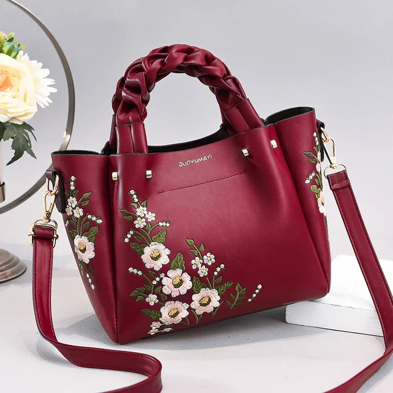 New Luxury Design Women's Pleated Tote Bag | Solid Color Underarm Handbag & Purses (Shoulder Bag, Female Retro Pouch)