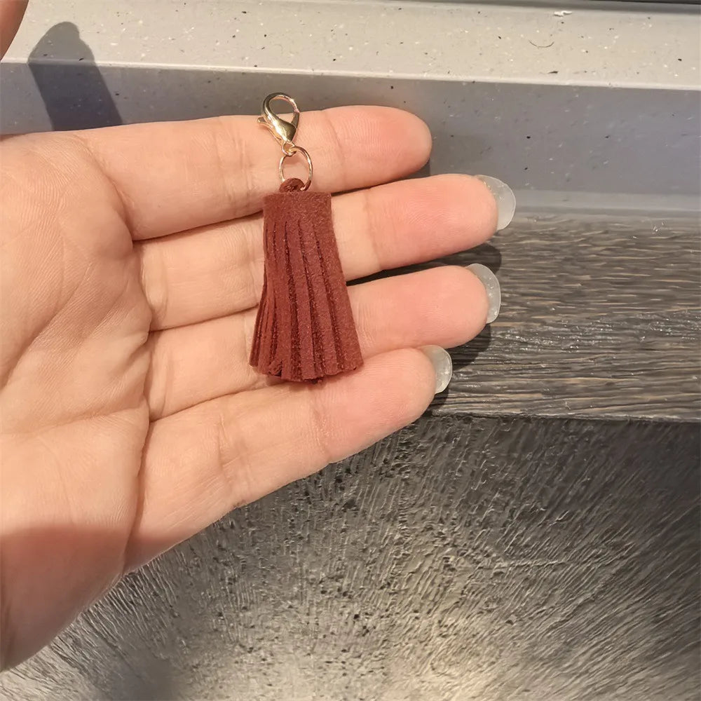 1Pcs Autumn Winter Maillard Tassel Pendant Shoe Charms Leather Flower Shoelace Buckle Sports Shoe Decoration Accessory Buckle
