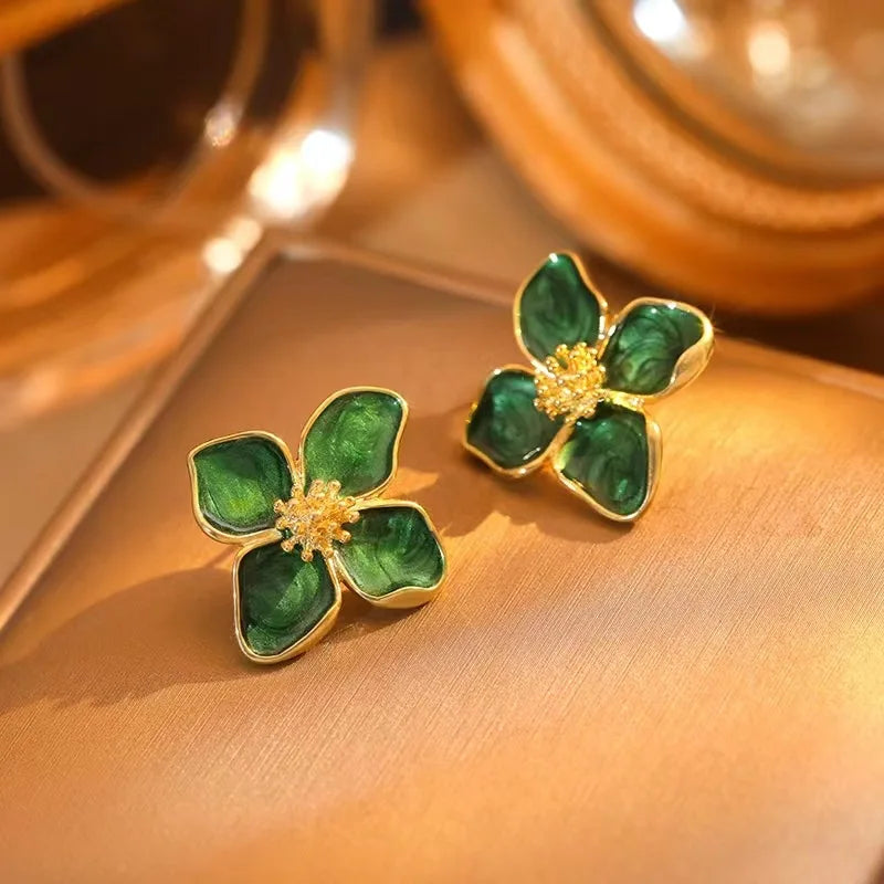 New Fashion Sweet Design Spring/Summer Blue Pink Enamel Flower Light Luxury High End Earrings Party Gifts for Women Jewelry