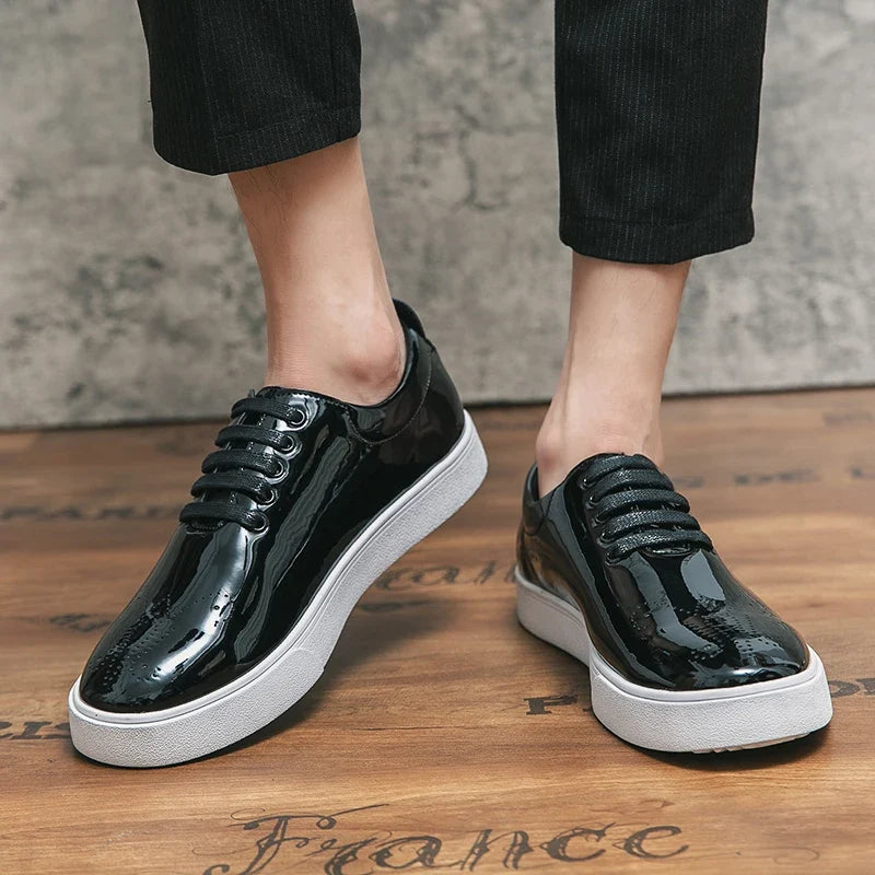 Spring Autumn Leather Shoes High Quality Patent Leather Casual Shoes Lace Up Sneakers Green Fashion Sole Designer Leather Shoes