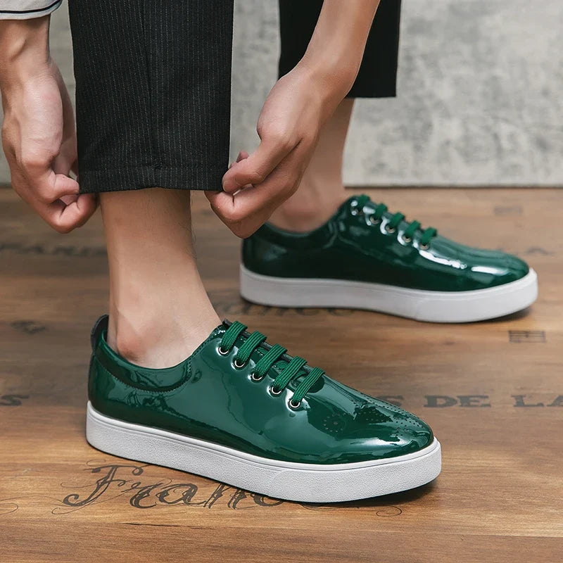 Spring Autumn Leather Shoes High Quality Patent Leather Casual Shoes Lace Up Sneakers Green Fashion Sole Designer Leather Shoes