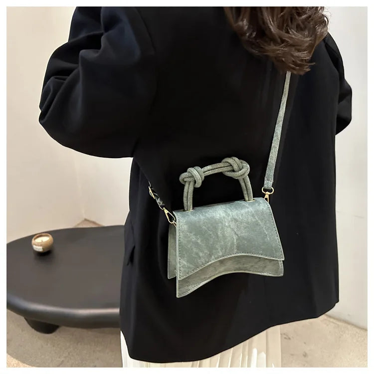 Fashionable Women's Shoulder Bag | Pure Color Trendy Crossbody Bag & Simple Casual Diagonal Bag (Small Square Bags for Autumn & All Seasons)