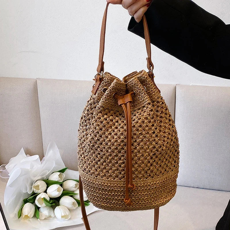 Simple Straw Bucket Bag for Women | Woven Handmade Shoulder Bag & Drawstring Crossbody Bag (Rattan Beach Bag for Girls & Travel Purse)