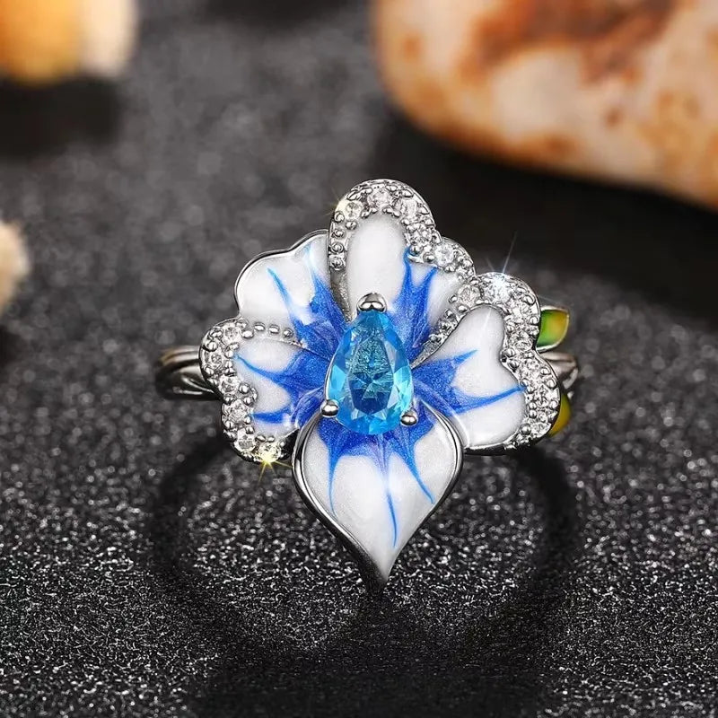 Huitan Gorgeous Creative Rings with Blue Flower Designed Elegant Temperament Party Jewelry for Women Delicate Finger Accessories