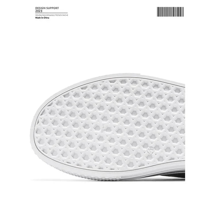 2026 New Summer Men's Breathable Versatile Skateboarding Shoes Men's Soft Bottom Casual Sports Trend Fashion Canvas Shoes 48size