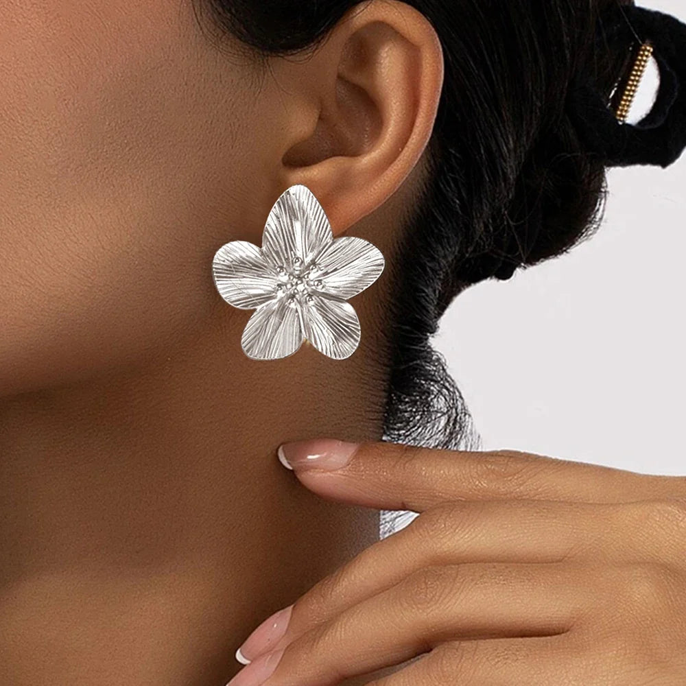 DOTIFI Stainless Steel Exaggerated Large Flower Design Earrings Female Fashion Retro Minimalist Ear Jewelry Party Creative Gifts