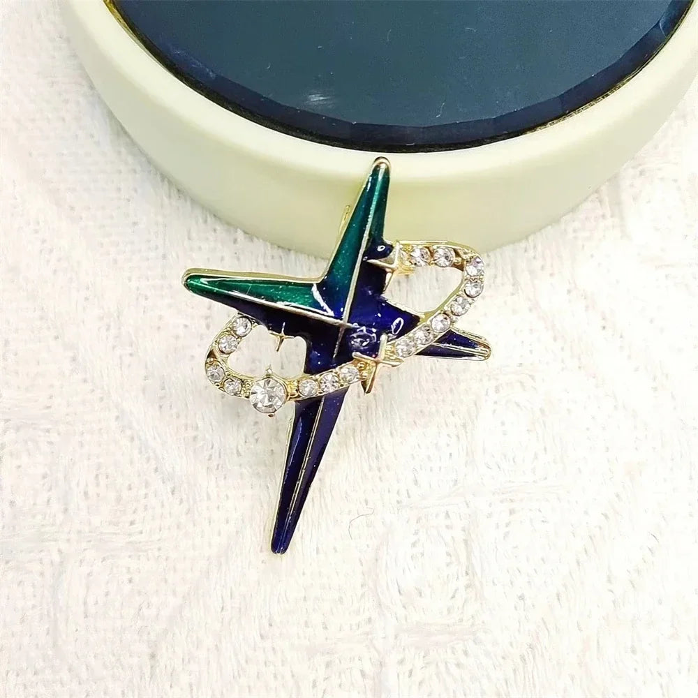 Rhinestone Hexagram Brooches for Women Men Fashion Starburst Metal Lapel Pin Clothes Accessories Office Leisure Jewelry Gift