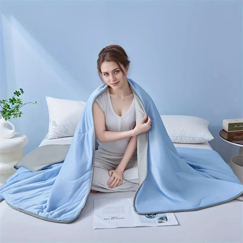 Breathable Cooling Summer Duvet Solid Color Lightweight Soft Cool Touch Comforter Quilt For Bedroom Indoor AC Daily Sleep