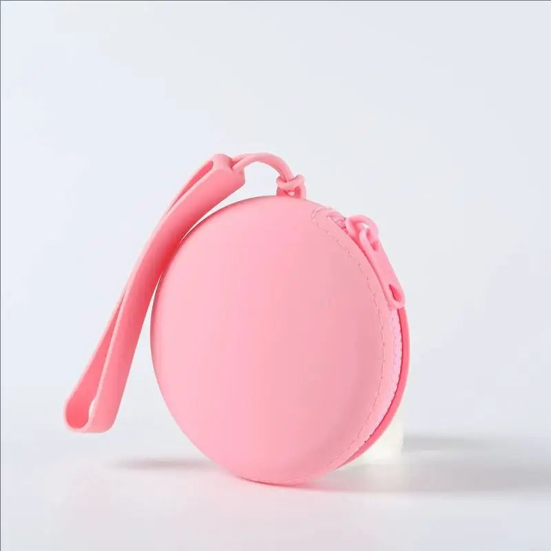 1Pc Silicone Pet Treat Pouch Portable Travel Training Bag Round Silicone Snack Bag for Dogs and Cats Pet Accessories