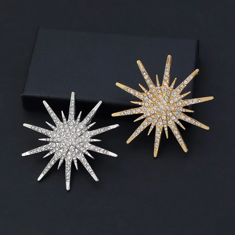 Rhinestone Hexagram Brooches for Women Men Fashion Starburst Metal Lapel Pin Clothes Accessories Office Leisure Jewelry Gift