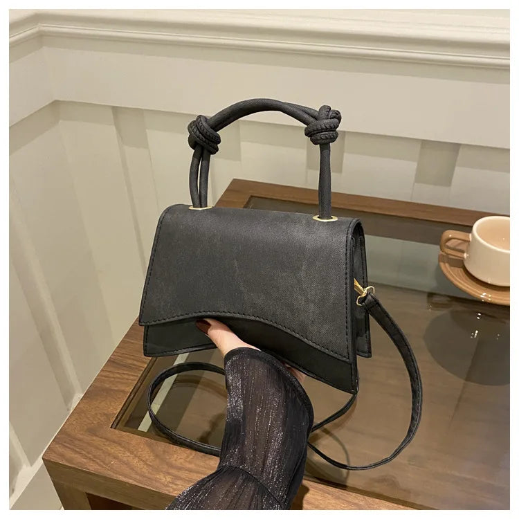 Fashionable Women's Shoulder Bag | Pure Color Trendy Crossbody Bag & Simple Casual Diagonal Bag (Small Square Bags for Autumn & All Seasons)