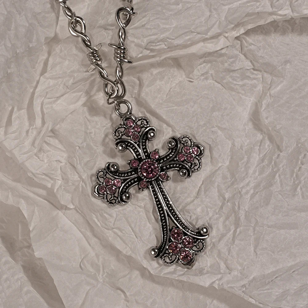 Y2K Sweet Cool Girl Personalized Creative Cross Love Pendant Necklace, Suitable for Daily Wearing