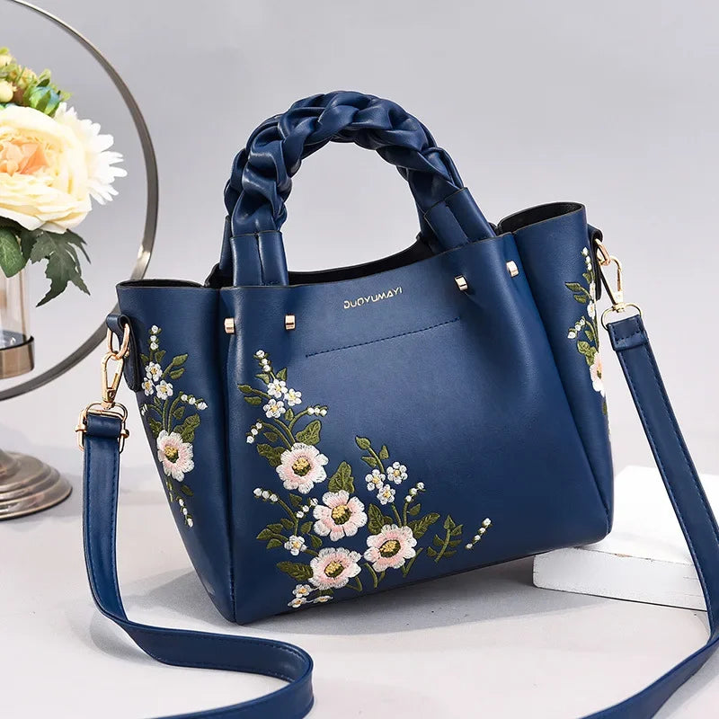 New Luxury Design Women's Pleated Tote Bag | Solid Color Underarm Handbag & Purses (Shoulder Bag, Female Retro Pouch)