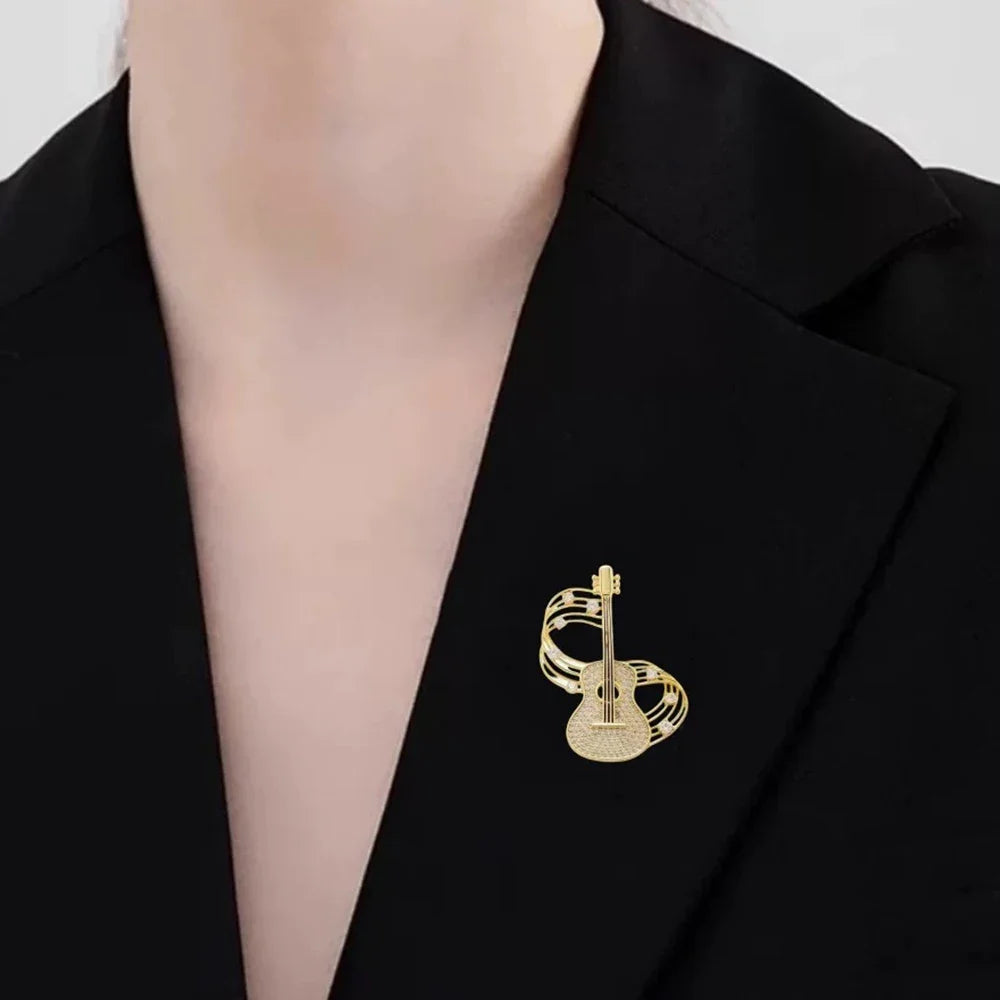Trendy Guitar Brooch Shining Rhinestones New Unique High-end Design Creative Elegance Brooch Chest Flower Party Delicate Jewelry