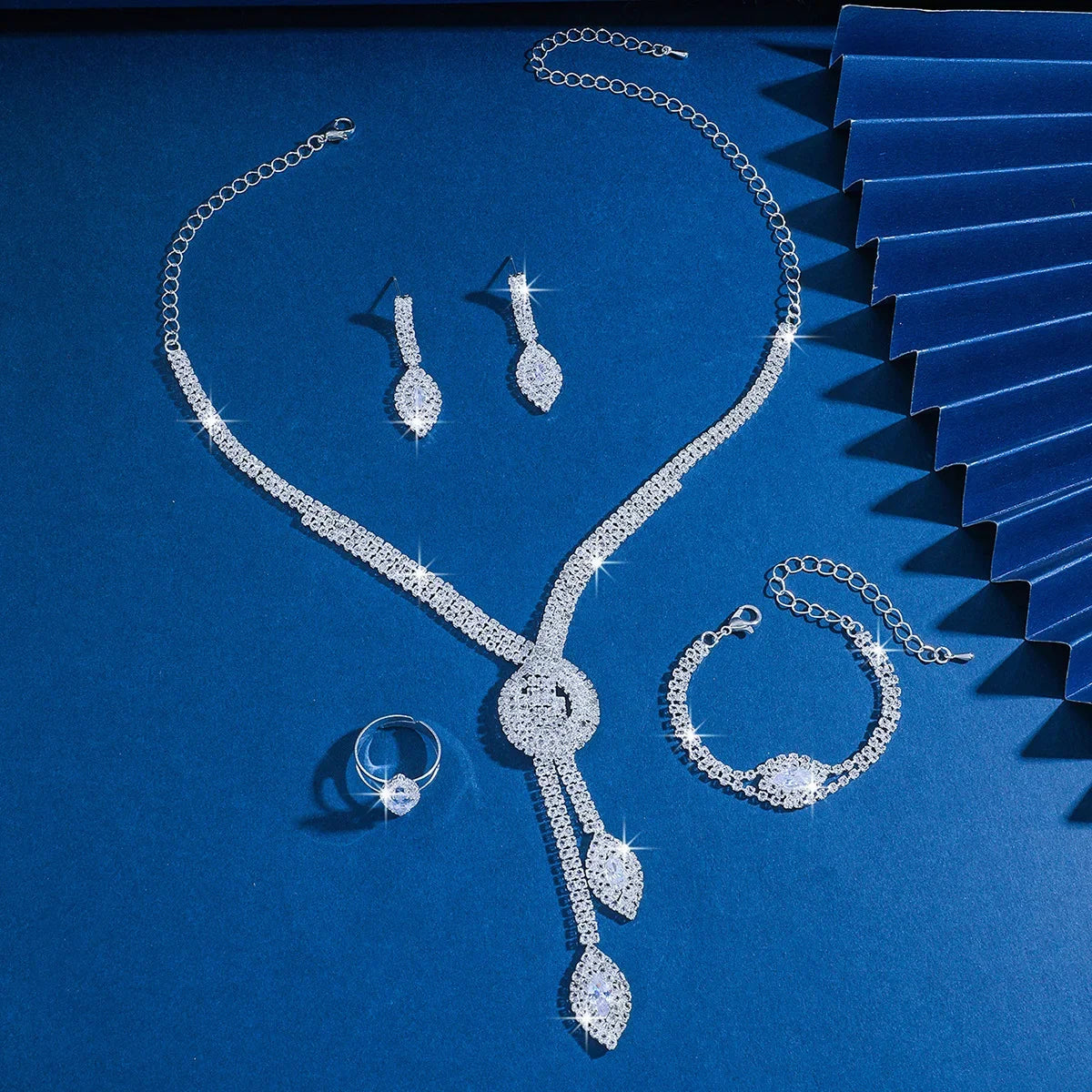 Exquisite luxury nude diamond zirconia bridal wedding banquet lady's necklace and earrings jewelry set