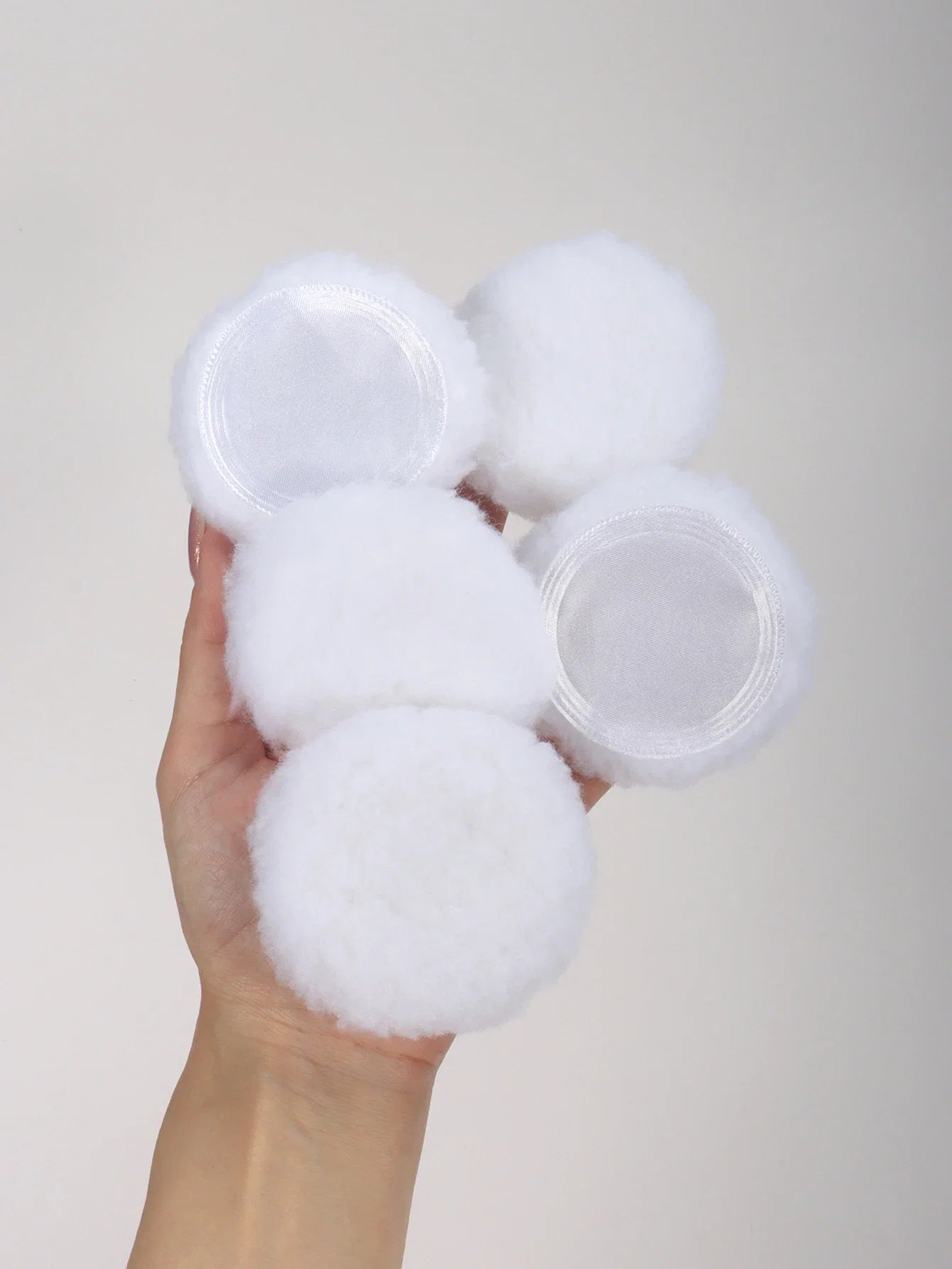 2-5-10-20Pcs Portable and Practical High-Grade White Round Powder Puff for Base and Fixing Makeup