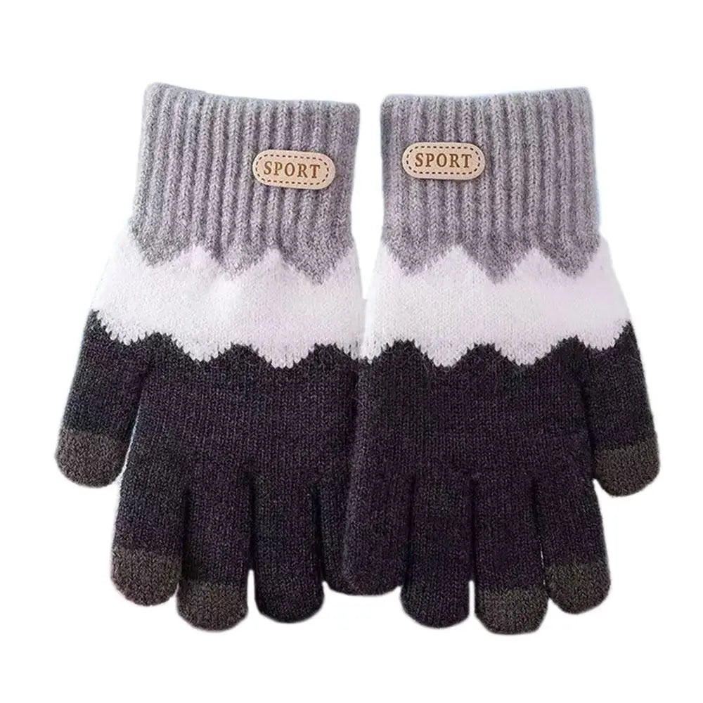 Cute Warm Kids Winter Gloves Coldproof Windproof Baby Gloves Soft Thicken Children Mittens for 6-14 Years Old Baby Boys Girls