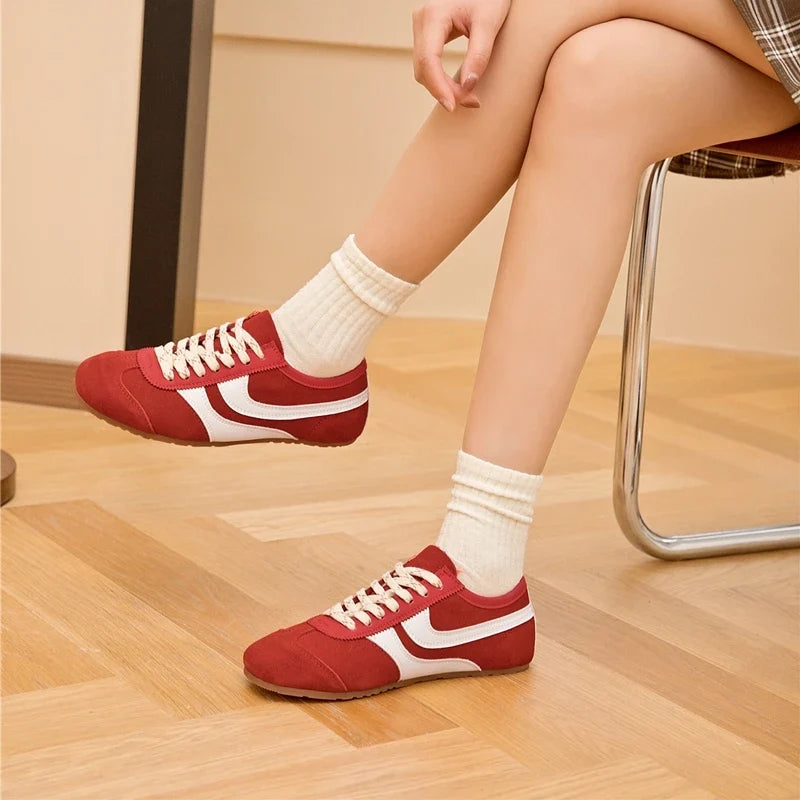 German Training Shoes Women 2026 New Genuine Leather Women Sneakers Flat Lace-up Retro Large Size Forrest Gump Shoes Women