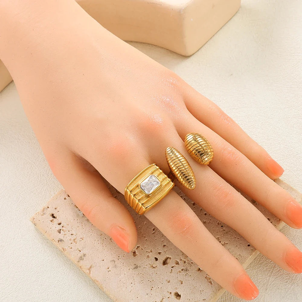 High End Waterproof Hollow Stainless Steel Finger Ring Trendy for Women Personalize Jewelry Wholesale