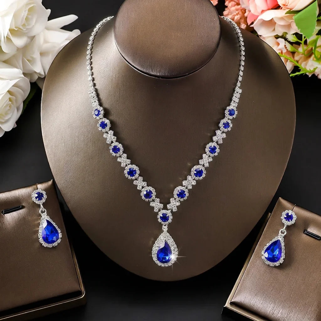 Simple and Atmospheric Water Droplet Necklace Earrings Two-Piece Set as a Surprise Birthday Gift for Girlfriend and Best Friend