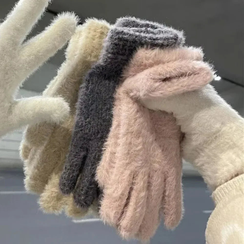 Fashion Thickened Furry Gloves Cold-proof Warm Winter Gloves Windproof Breathable Five Finger Gloves Winter