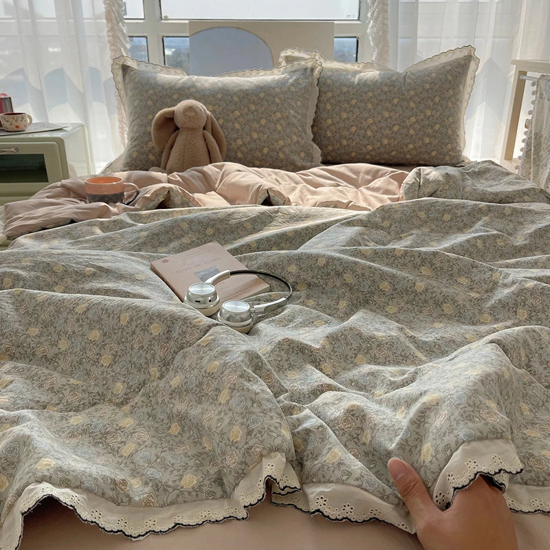 Summer Quilt Korean Style Duvet with Lace Single/Queen Size Comforter Flower Printed Quilted Blanket 여름이불 (No Pillowcase)