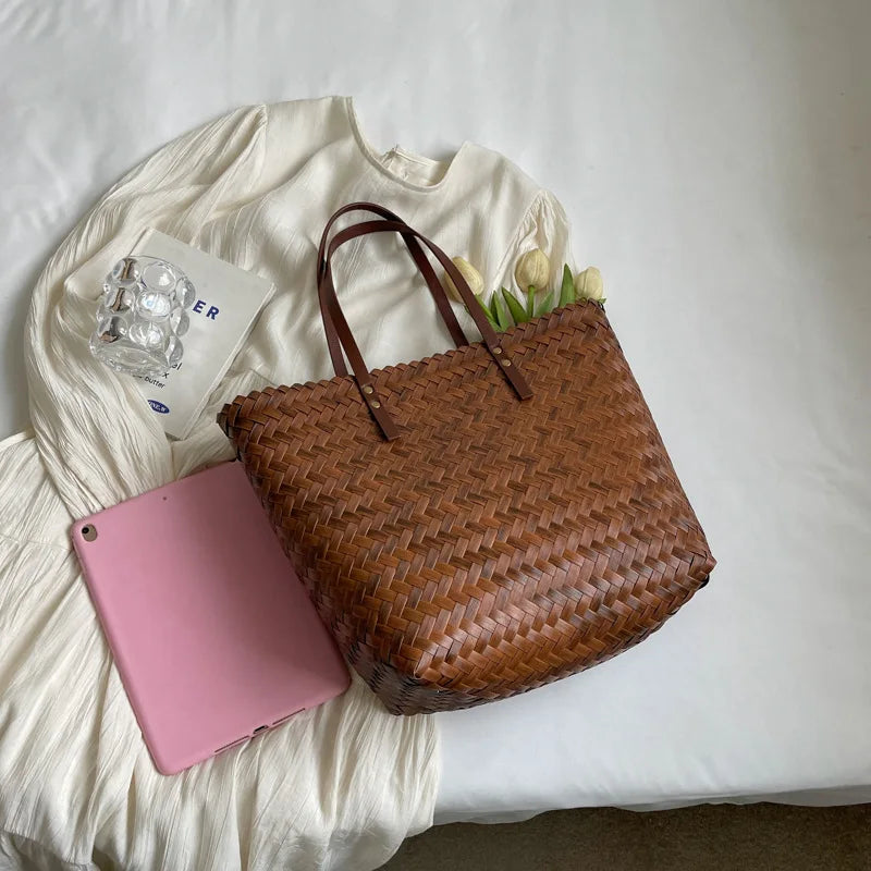 Summer Large Capacity Handbag Totes | Rattan Handmade Straw Shoulder Bags for Women (Travel Seaside Beach Bag - Bolsa Feminina)