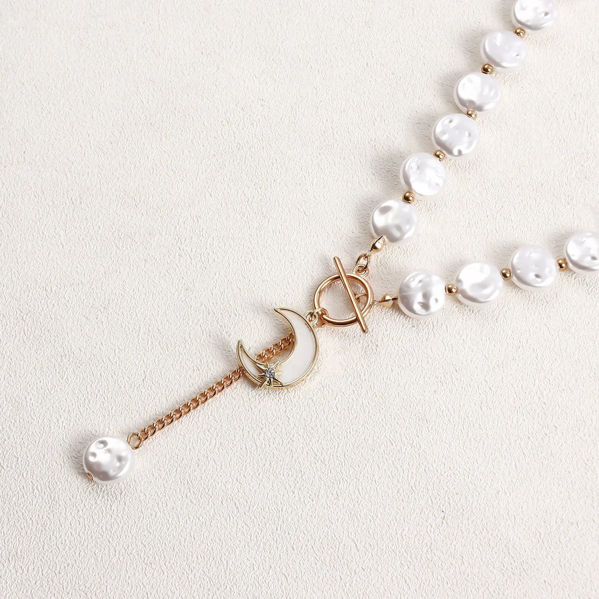 Kpop Imitation Pearl Beaded Pendant Necklace Moon Metal Link Splicing Choker for Women Ladies Jewelry Wedding