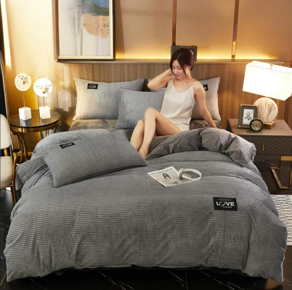 Warm Winter Duvet Cover Bedding Set Thick Solid Color Velvet Double Soft Quilt Cover Twin Queen King Comforter Cover Sets 220*24