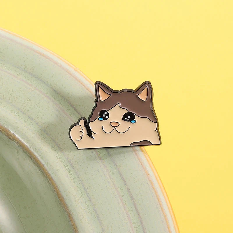 Thumb Up Crying Cat Enamel Pin Kawaii Humorous Animal Brooch Lapel Backpack Badge Funny Jewelry Gifts For Cat Lovers Friends