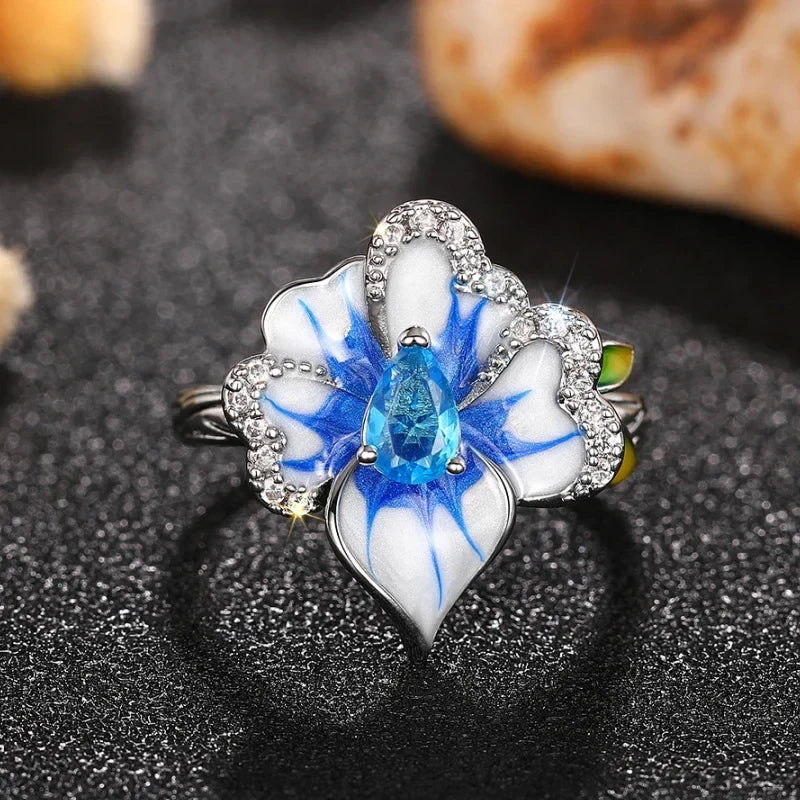 Huitan Gorgeous Creative Rings with Blue Flower Designed Elegant Temperament Party Jewelry for Women Delicate Finger Accessories