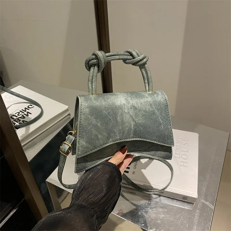 Fashionable Women's Shoulder Bag | Pure Color Trendy Crossbody Bag & Simple Casual Diagonal Bag (Small Square Bags for Autumn & All Seasons)
