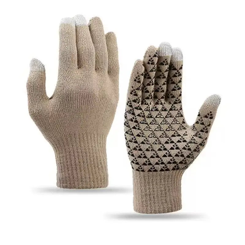Randomly equipped with warm autumn and winter gloves for children aged 3 to 12, including anti-slip gloves with dispensing glue