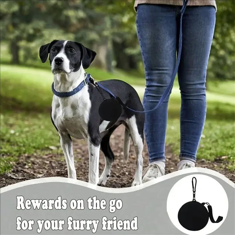 1Pc Silicone Pet Treat Pouch Portable Travel Training Bag Round Silicone Snack Bag for Dogs and Cats Pet Accessories