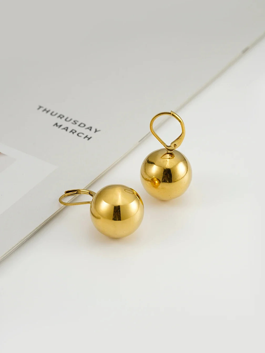 ENFASHION Aretes De Mujer Grossy Hollow Steel Ball Earrings For Women's Stainless steel 18K Plated Gold Fashion Jewelry E251838
