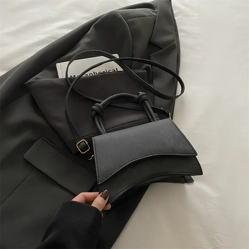 Fashionable Women's Shoulder Bag | Pure Color Trendy Crossbody Bag & Simple Casual Diagonal Bag (Small Square Bags for Autumn & All Seasons)