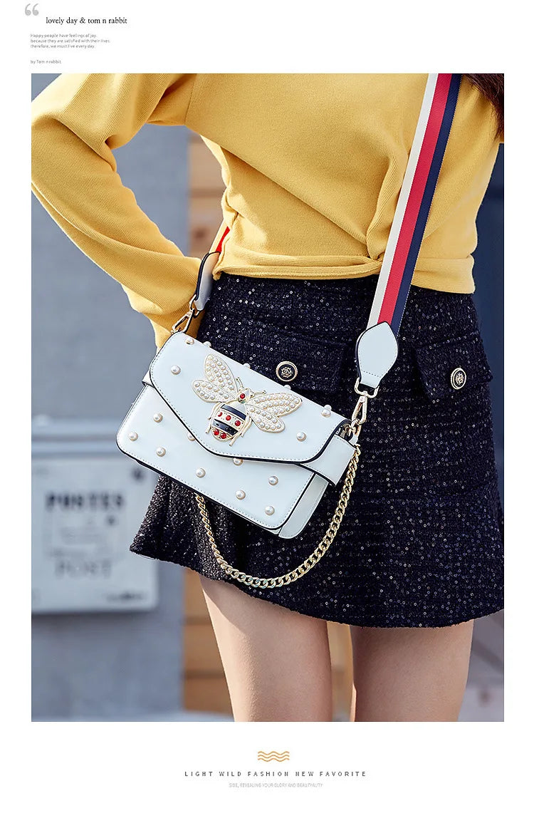 Women's Pearl and Bee Shoulder Handbag | PU Crossbody Bag with Chain