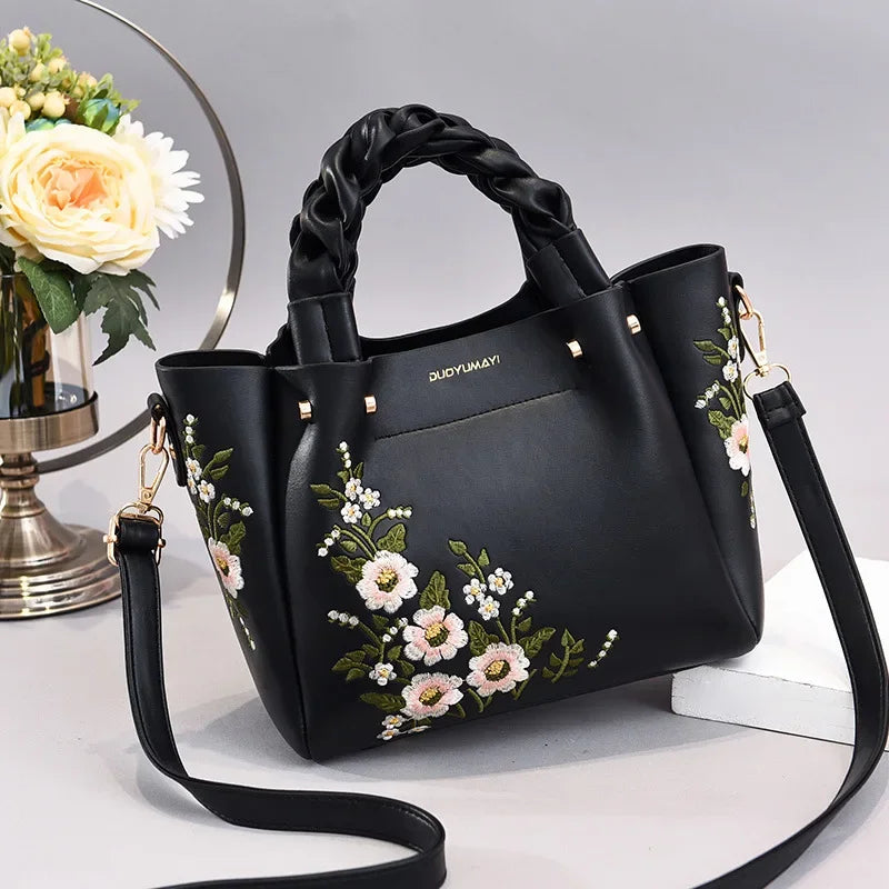 New Luxury Design Women's Pleated Tote Bag | Solid Color Underarm Handbag & Purses (Shoulder Bag, Female Retro Pouch)