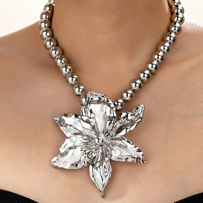 1pc Boho Beaded Chain Metal Large Volume Flower Pendant Necklace for Women Daily Occasion Party Evening Wear