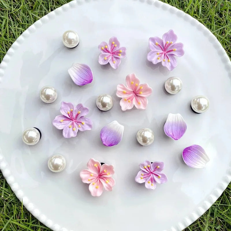 Hot Fashion Shoe Charms for Creative Branches and Flowers Clogs Shoe Buckle Cute Shoe Accessories Decoration for Girls Gift
