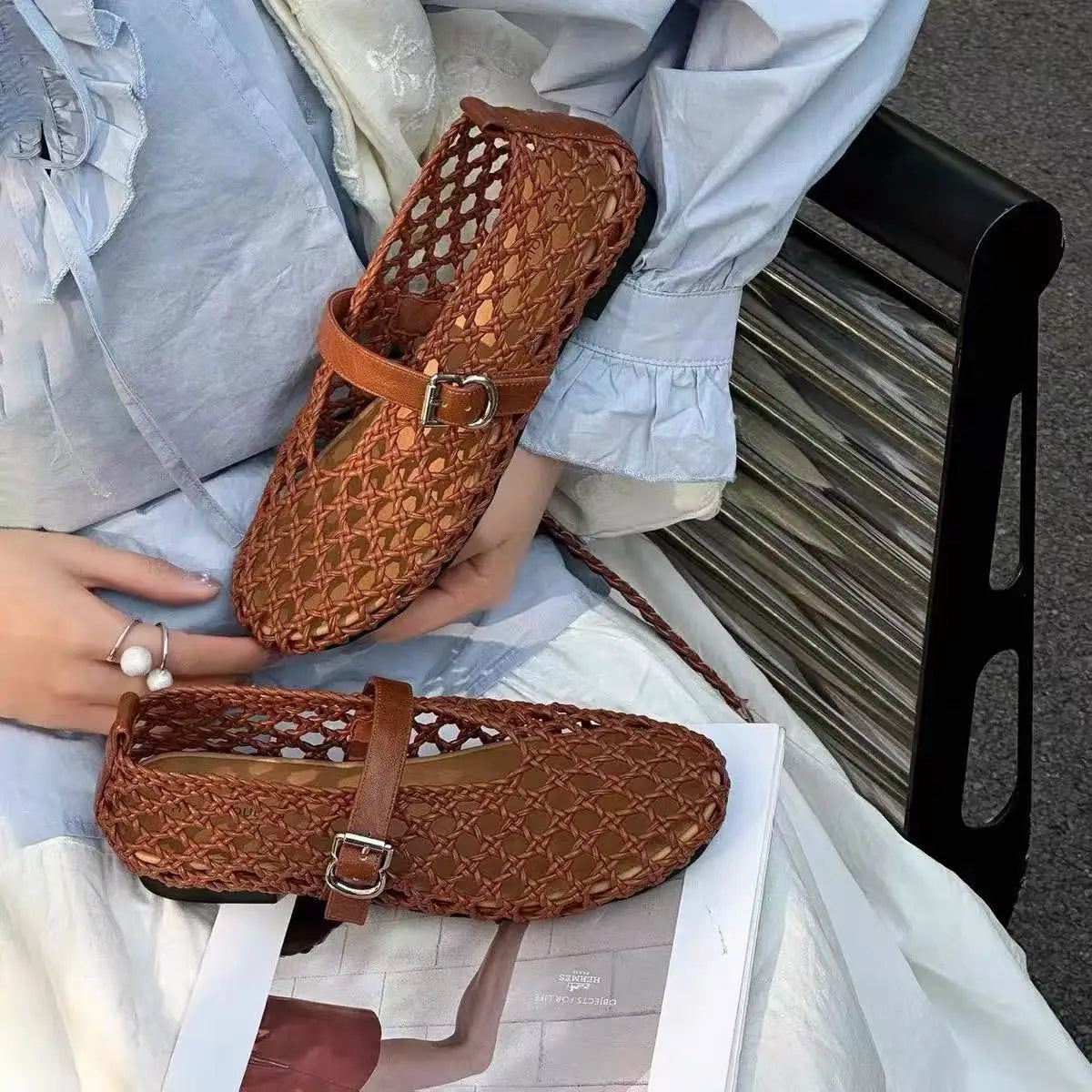 2026 Summer New Fashion Simple One-Buckle Vintage Flats for Women, Soft and Comfortable Ballet Shoes, Shallow Mouth Sandals